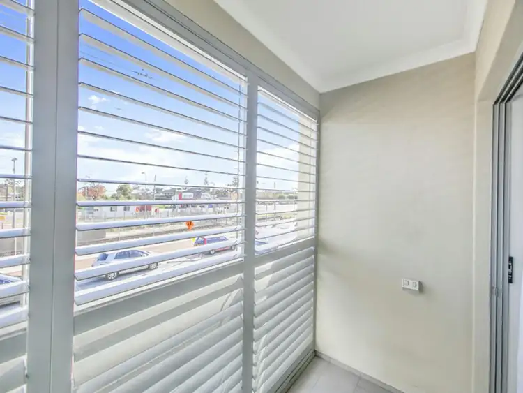 Sixth view of Homely apartment listing, 5/148 Railway Parade, Queens Park WA 6107