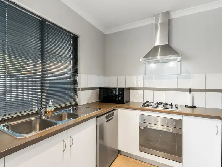 Seventh view of Homely house listing, 3/6 Morgan Street, Cannington WA 6107