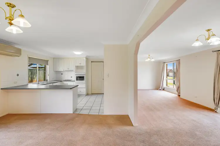 Fifth view of Homely house listing, 8 Kruiswijk Court, Middle Ridge QLD 4350