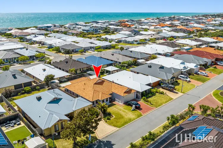 Sixth view of Homely house listing, 5 Alba Pass, Halls Head WA 6210