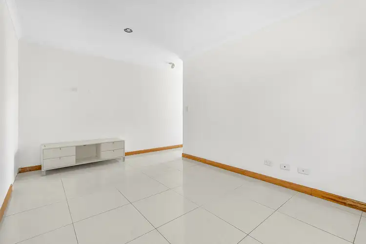 Fourth view of Homely villa listing, 5/57 Ward Crescent, Kelmscott WA 6111