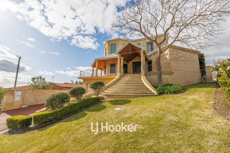 Second view of Homely house listing, 4 Rogers Close, Australind WA 6233