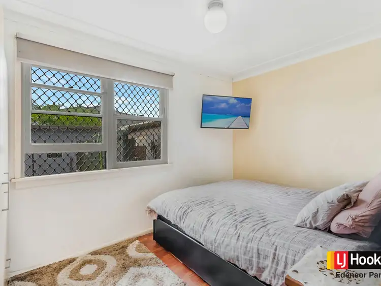 Seventh view of Homely house listing, 27 Guthega Crescent, Heckenberg NSW 2168