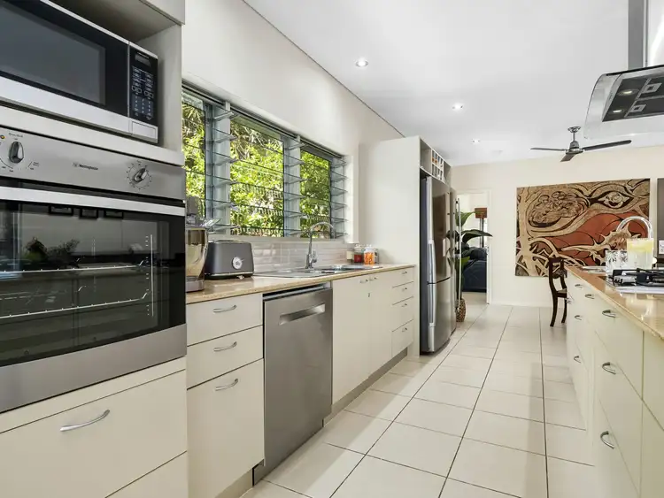 Sixth view of Homely house listing, 2 Savaii Close, Palm Cove QLD 4879