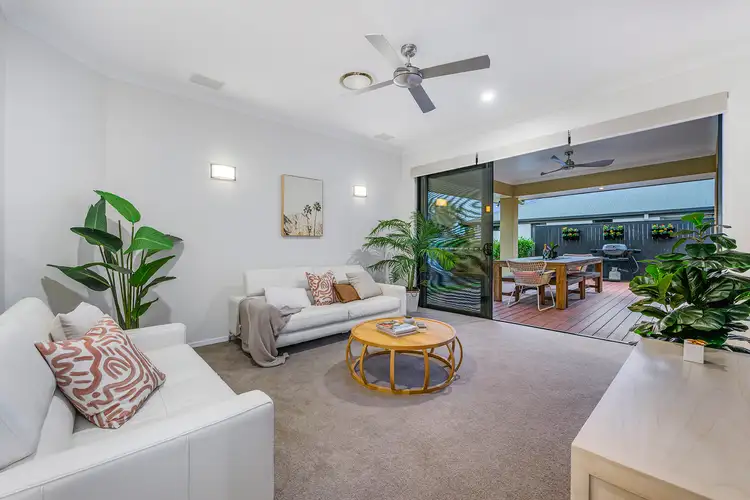 12 Worchester Terrace, Reedy Creek QLD 4227