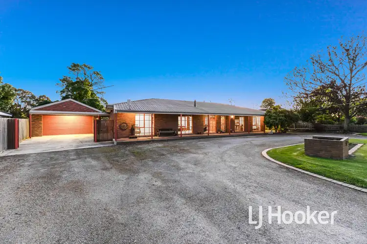 17-19 Home Road, Nar Nar Goon VIC 3812