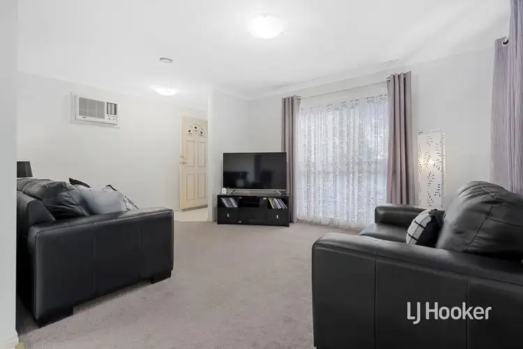 Fourth view of Homely house listing, 1 Canonbury Circle, Seabrook VIC 3028