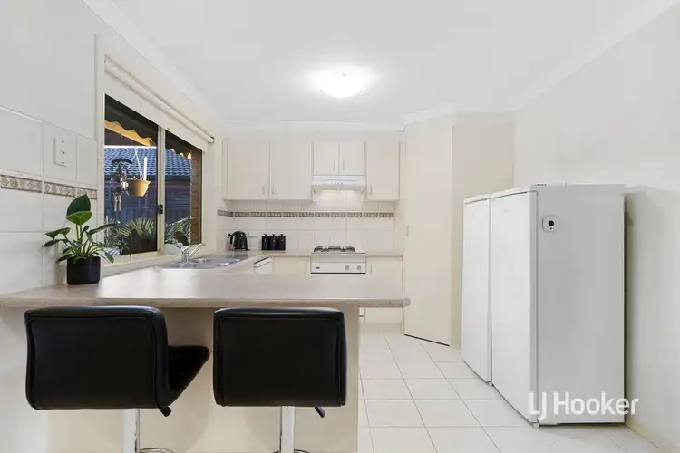 Fifth view of Homely house listing, 1 Canonbury Circle, Seabrook VIC 3028