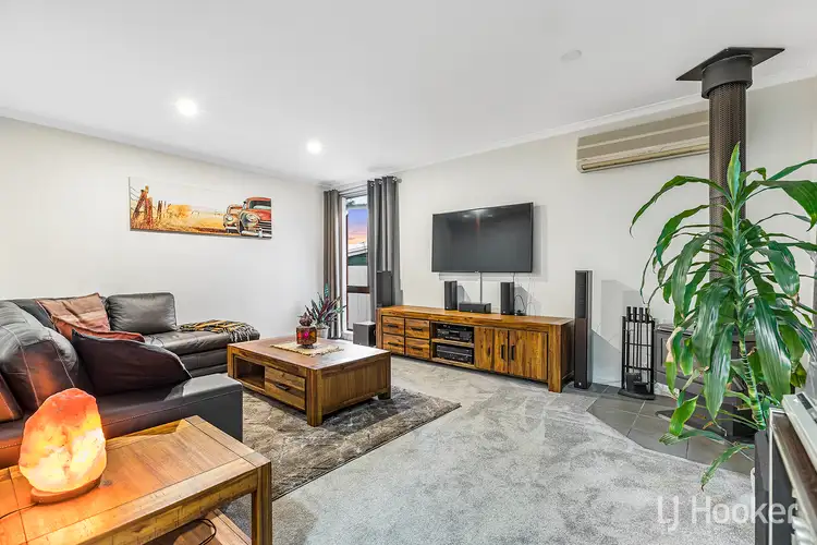 Third view of Homely house listing, 3 Bennett Place, Flynn ACT 2615
