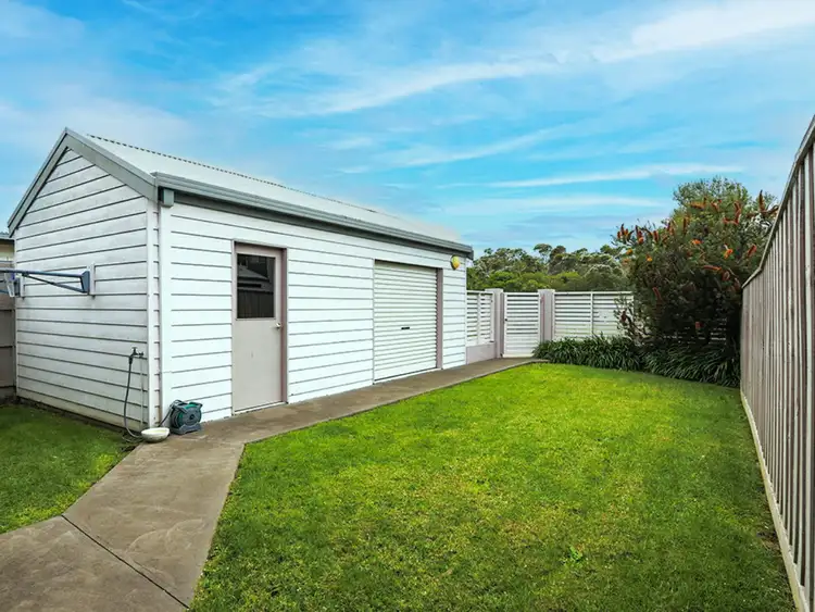 Fourth view of Homely unit listing, Unit 1/155 Bay Road, Eagle Point VIC 3878