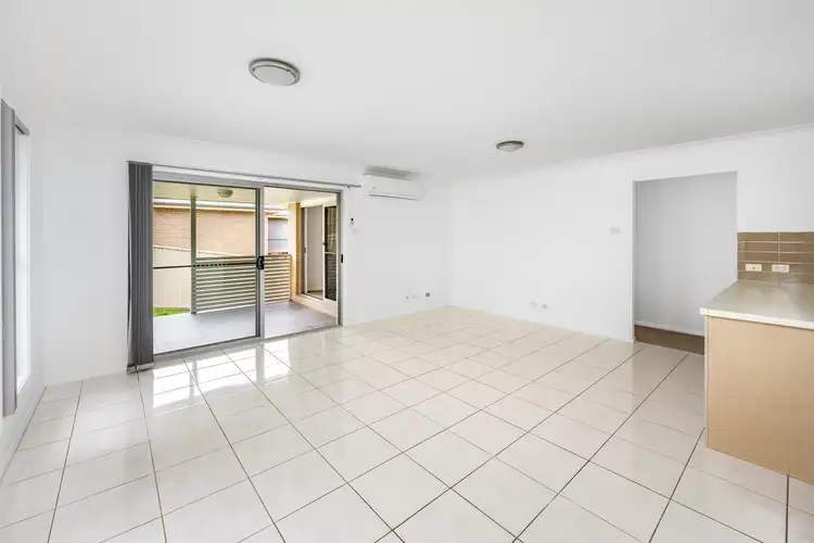 Fifth view of Homely house listing, 2/12 Fairview Place, Cessnock NSW 2325