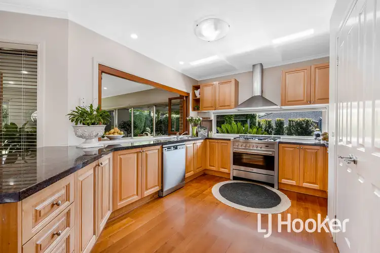 Fourth view of Homely house listing, 4 Viewgrand Drive, Berwick VIC 3806