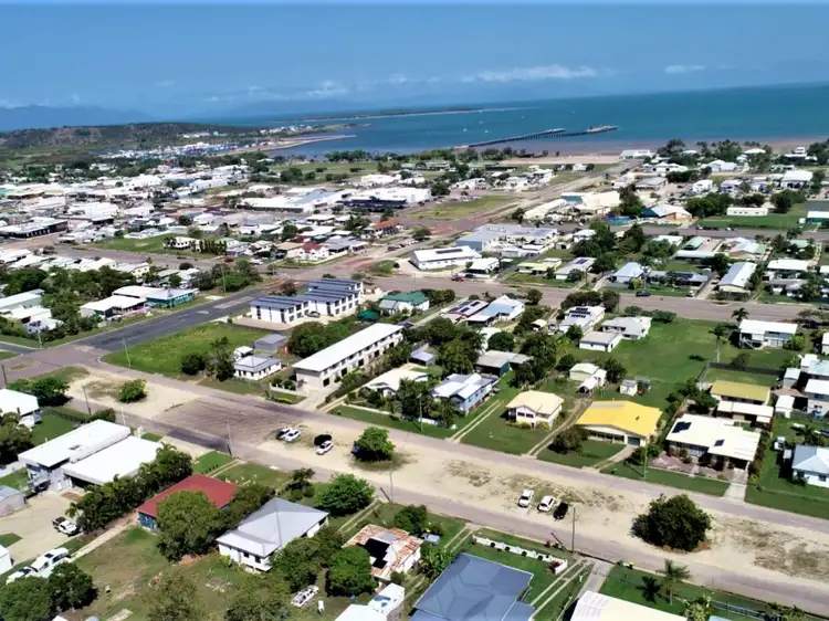 50 Gordon Street, Bowen QLD 4805