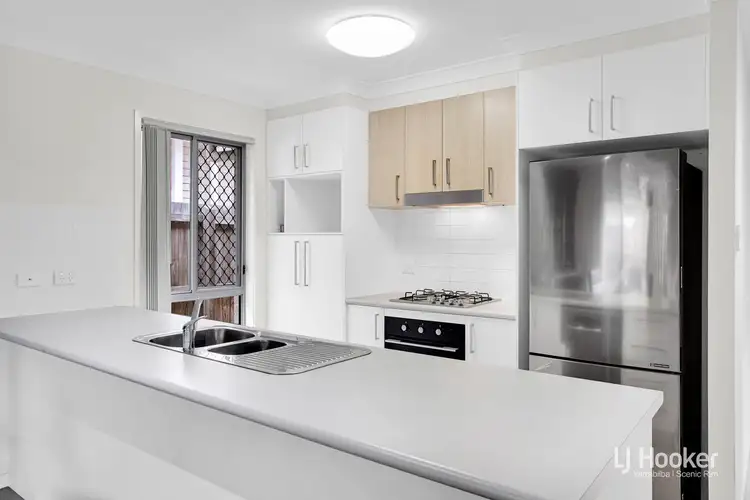 18 Tanzanite Avenue, Logan Reserve QLD 4133
