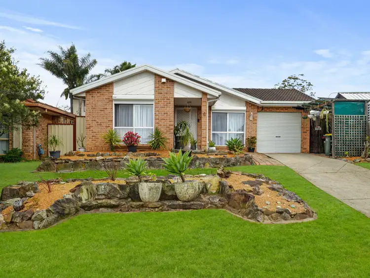 Main view of Homely house listing, 4 Kemp Pl, Minto NSW 2566