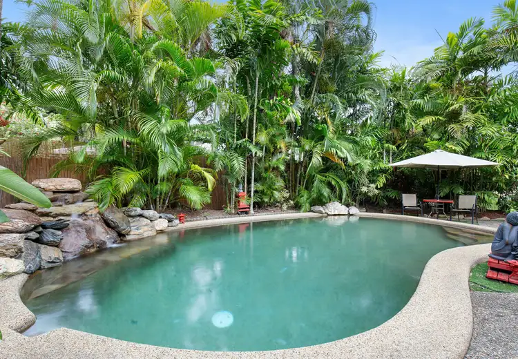 5 Harwood Close, Brinsmead QLD 4870
