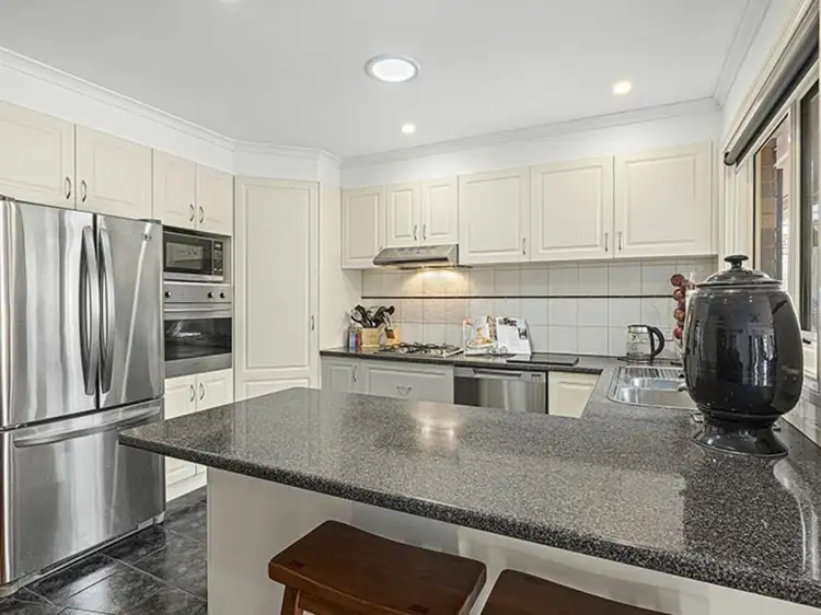Sixth view of Homely townhouse listing, 4/17 Ruskin Avenue, Croydon VIC 3136