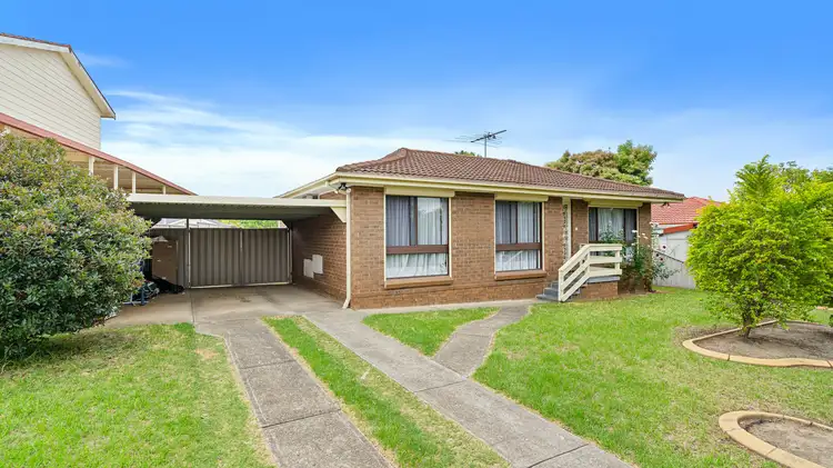 6 Cromarty Place, St Andrews NSW 2566