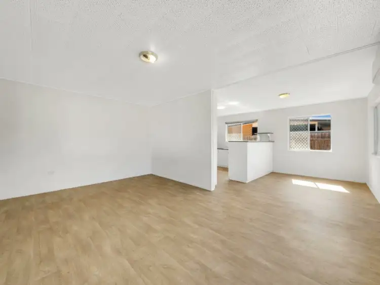 Sixth view of Homely house listing, 4 Sandpiper Avenue, New Auckland QLD 4680