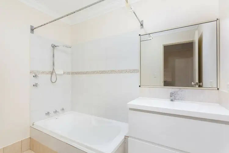 Sixth view of Homely villa listing, 28/208 Burslem Drive, Maddington WA 6109