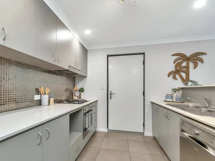 Seventh view of Homely townhouse listing, 7/6 Nautilus Crescent, Scarborough WA 6019