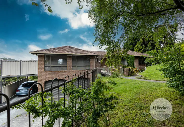 7 Shirley Boulevard, Lenah Valley TAS 7008