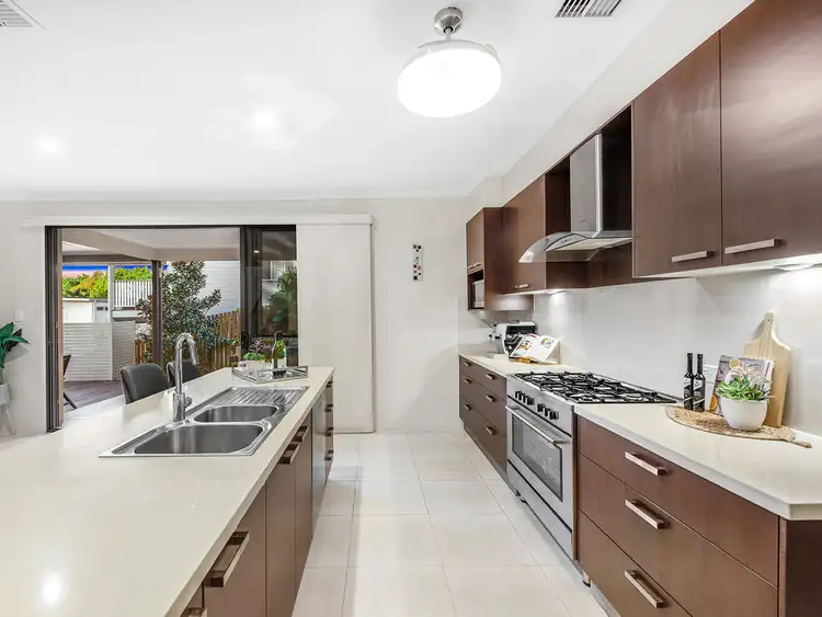 Sixth view of Homely house listing, 27 Staveley Close, Sinnamon Park QLD 4073