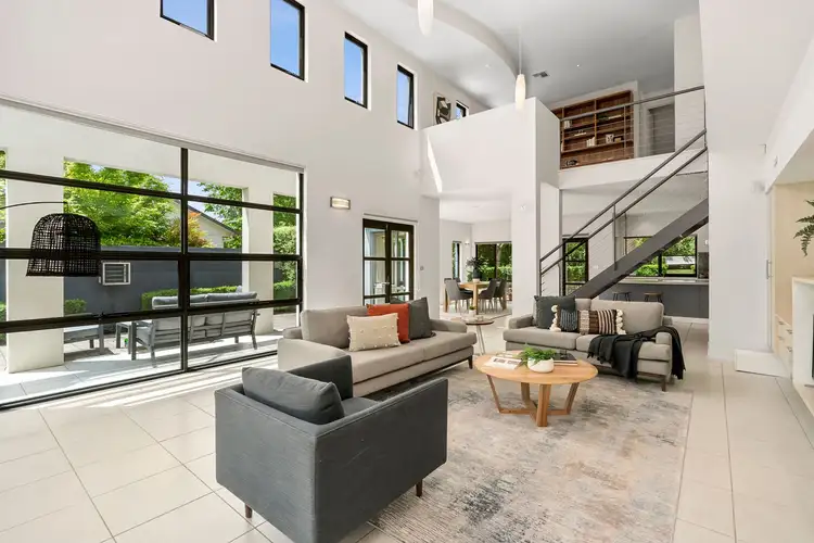 27 Carrington Street, Deakin ACT 2600
