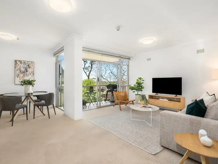 9/14 Cranbrook Avenue