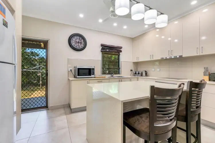 12 Kapalga Street, Tiwi NT 810