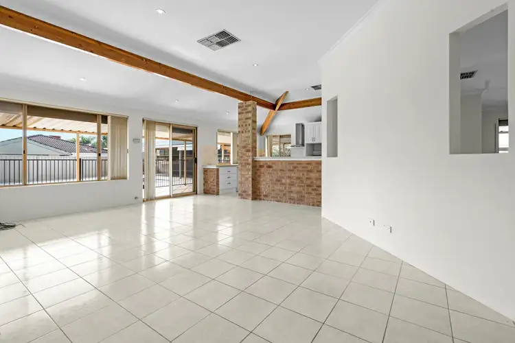 Fifth view of Homely house listing, 37 Expedition Drive, Thornlie WA 6108
