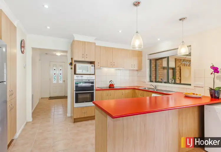 Second view of Homely house listing, 5 Thomas Place, Wallan VIC 3756