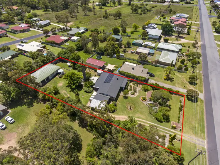 61 Baguley Street, Warwick QLD 4370