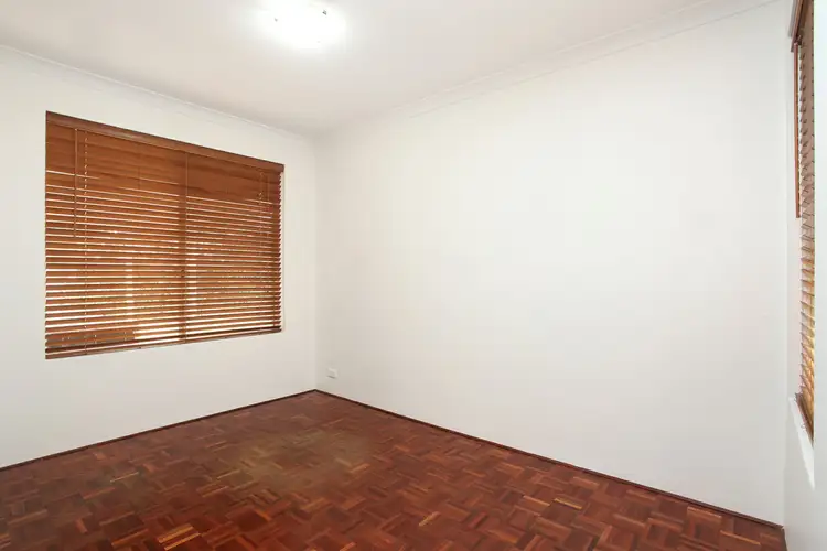 Seventh view of Homely house listing, 2/5 Ness Cove, Joondalup WA 6027