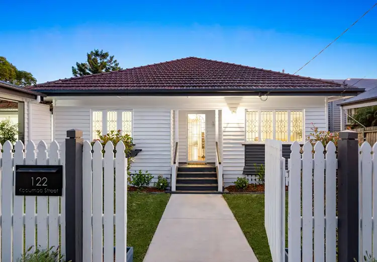122 Kadumba Street, Yeronga QLD 4104