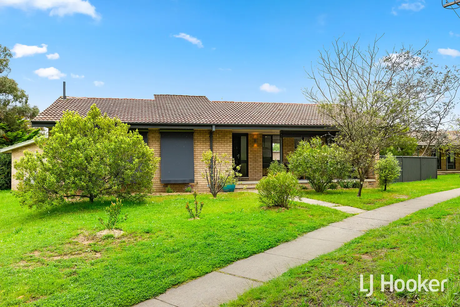 Main view of Homely townhouse listing, 2/35 Lochbuy Street, Macquarie ACT 2614