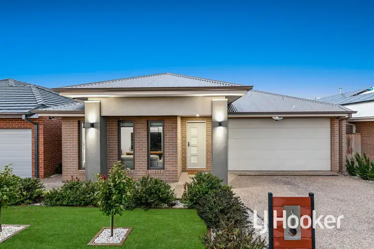 55 Babylon Crescent, Clyde North VIC 3978