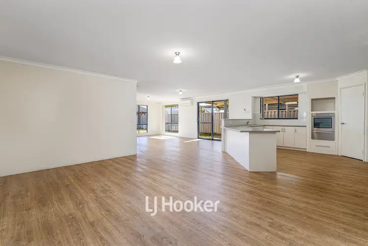 Third view of Homely house listing, 9 Frollet Way, Dalyellup WA 6230