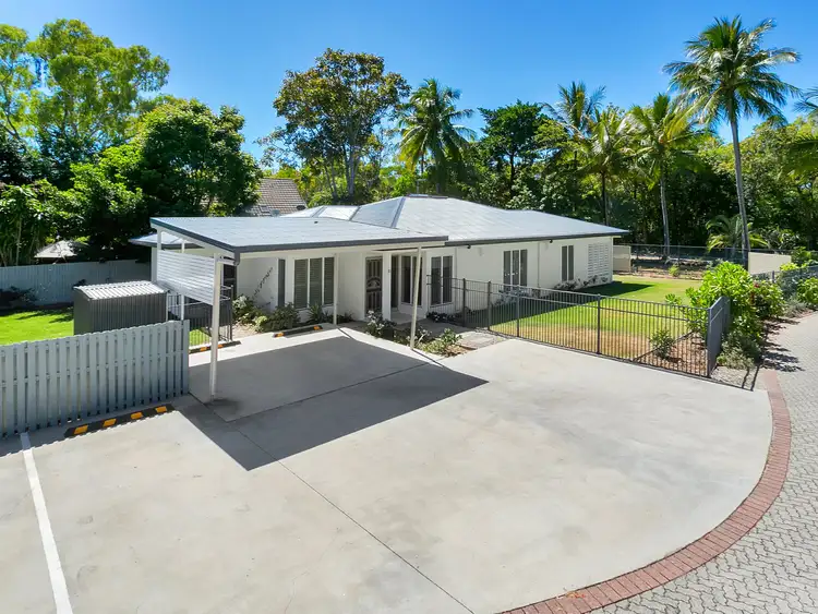 15/35-41 Upolu Esplanade, Clifton Beach QLD 4879