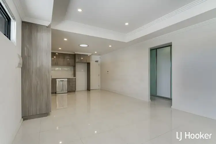 Seventh view of Homely apartment listing, 6/33 Ganfield Way, Balga WA 6061