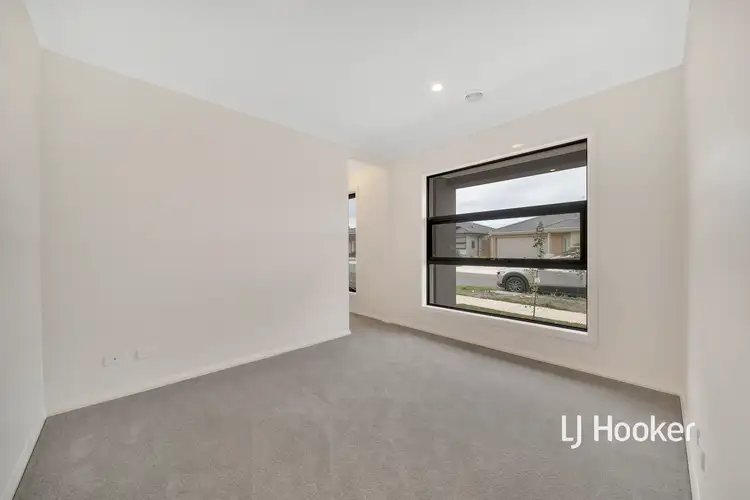 Second view of Homely house listing, 27 Hearthstone Circuit, Clyde North VIC 3978