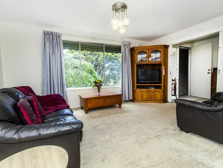 Second view of Homely house listing, 21 Barina Avenue, Mooroolbark VIC 3138