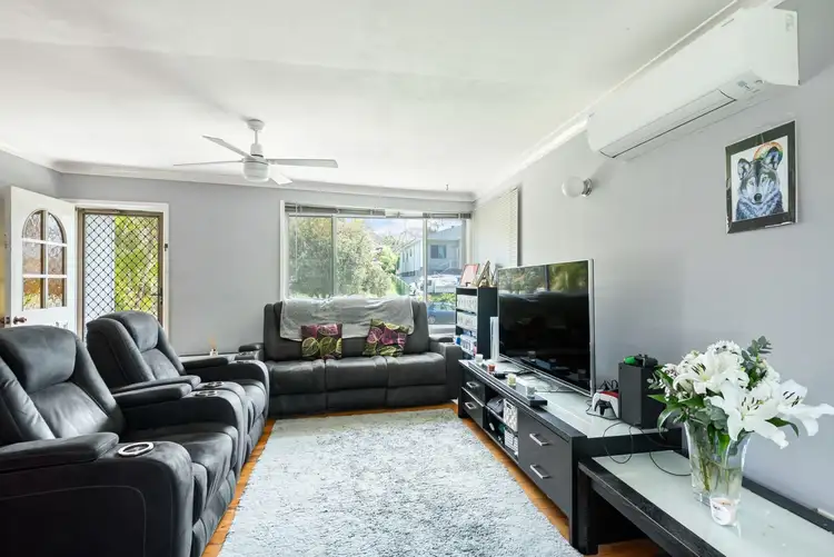 Second view of Homely house listing, 6 Ford Avenue, Mount Hutton NSW 2290