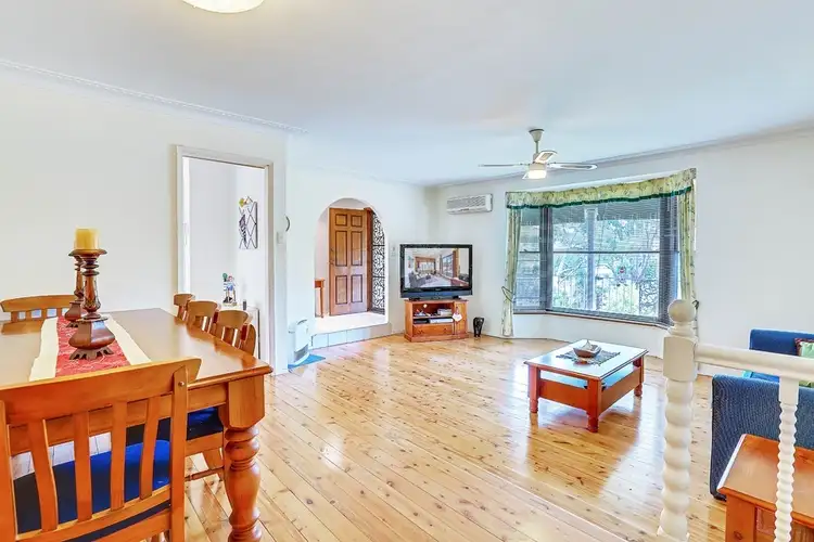 Fifth view of Homely house listing, 2 Suffolk Drive, Valentine NSW 2280