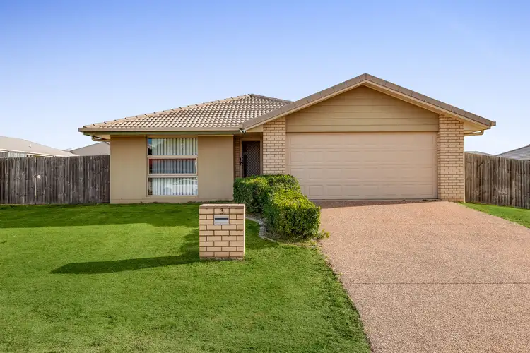 3 Fairfax Street, Cambooya QLD 4358
