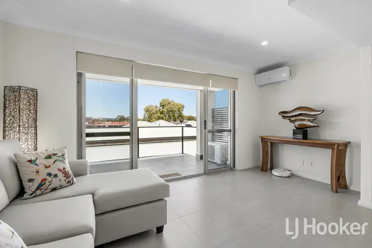 15/64 Jubilee Street, Beckenham WA 6107