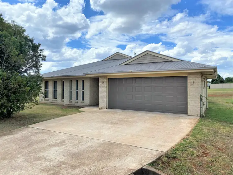 5-7 Rosella Parade, Kingaroy QLD 4610