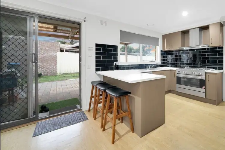 Fifth view of Homely house listing, 2 Cumming Drive, Hoppers Crossing VIC 3029