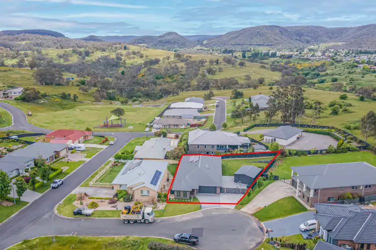 Fourth view of Homely house listing, 2 Shawcross Close, Lithgow NSW 2790