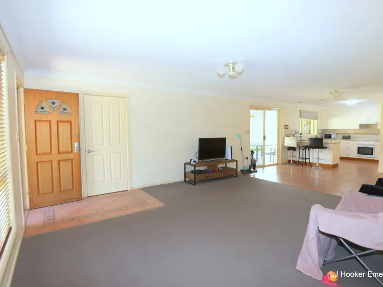 Sixth view of Homely house listing, 9 Dodd Drive, Emerald QLD 4720